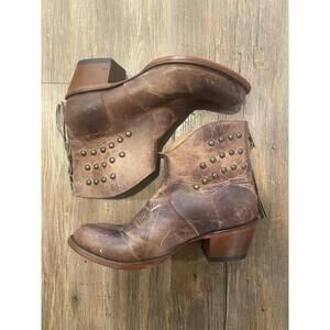 Shyanne Ankle Boots Brown Studded Leather Distressed sz 9 NEW